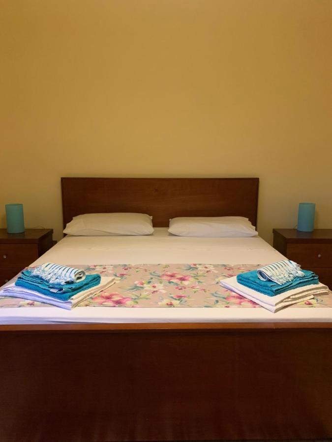 Le Tre Civette Bed and Breakfast Lecce Buitenkant foto