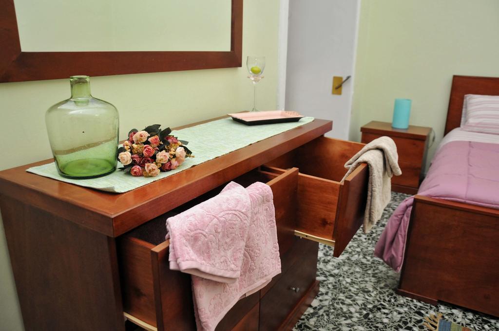 Le Tre Civette Bed and Breakfast Lecce Buitenkant foto