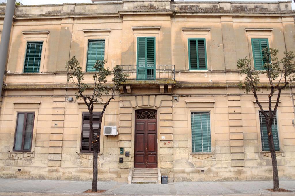 Le Tre Civette Bed and Breakfast Lecce Buitenkant foto