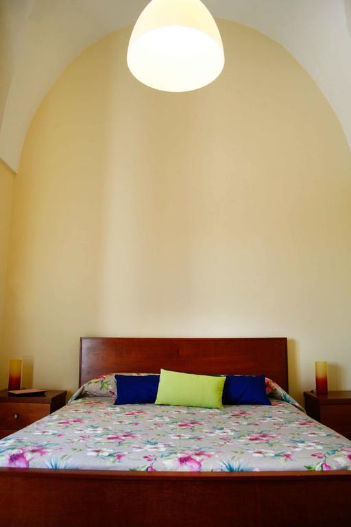 Le Tre Civette Bed and Breakfast Lecce Buitenkant foto