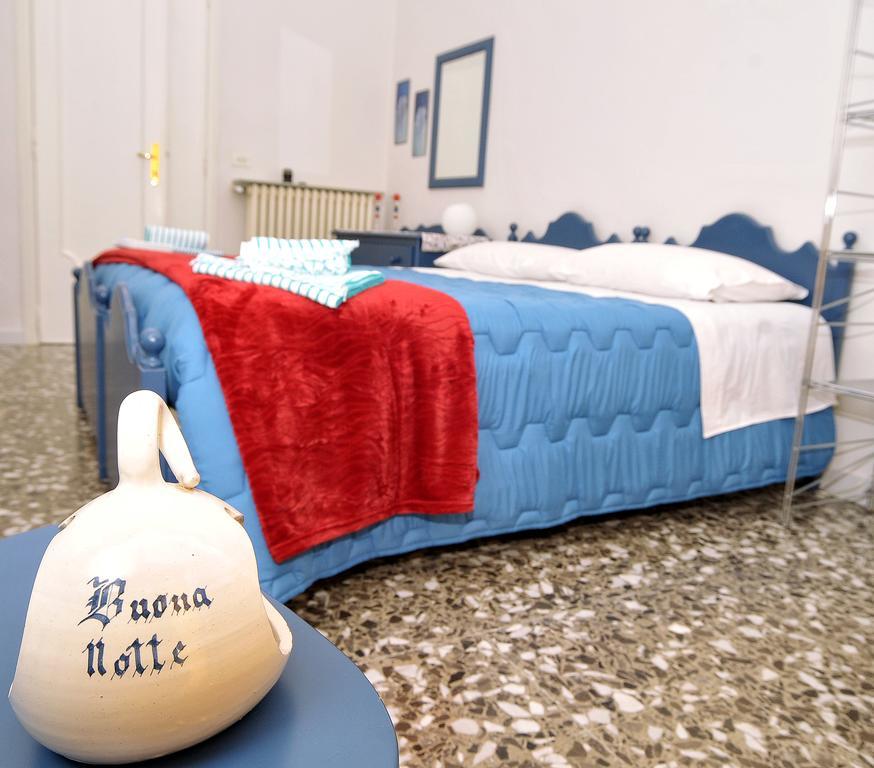 Le Tre Civette Bed and Breakfast Lecce Buitenkant foto