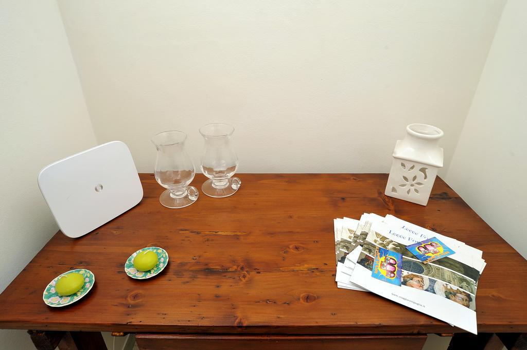Le Tre Civette Bed and Breakfast Lecce Buitenkant foto