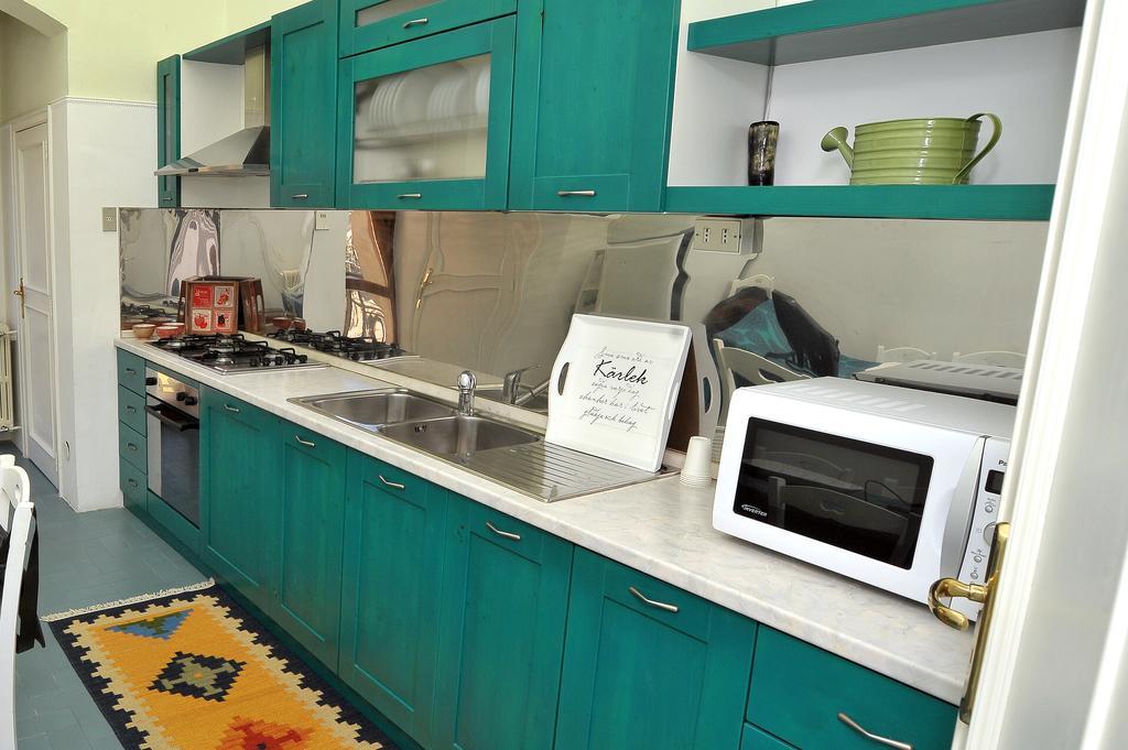 Le Tre Civette Bed and Breakfast Lecce Buitenkant foto